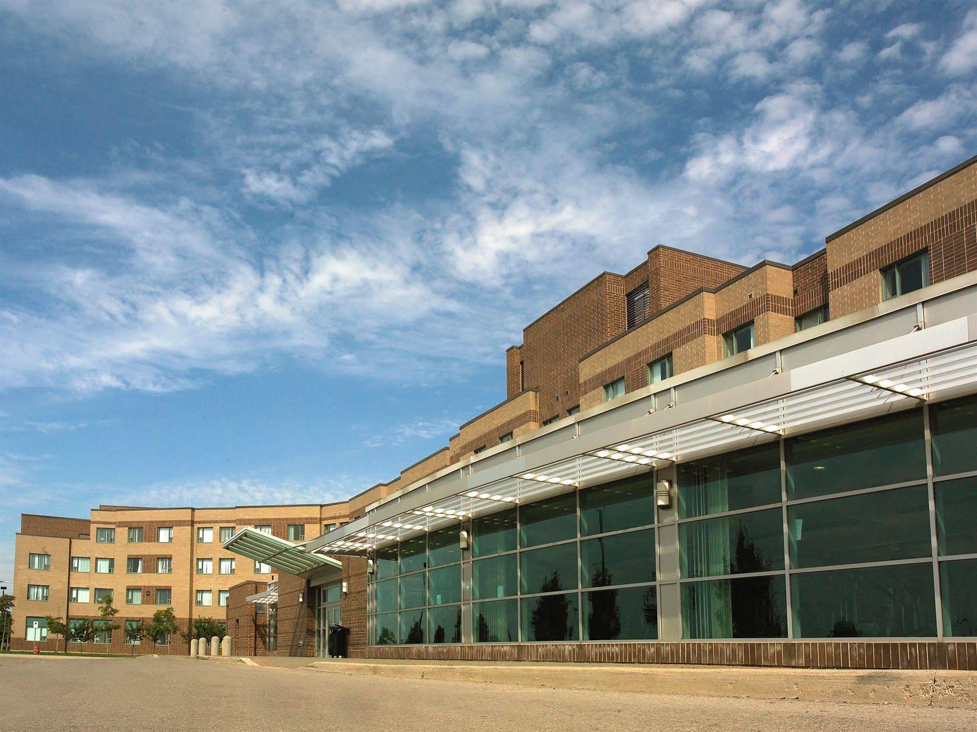 Residence&Conference Centre - Hamilton Exterior foto